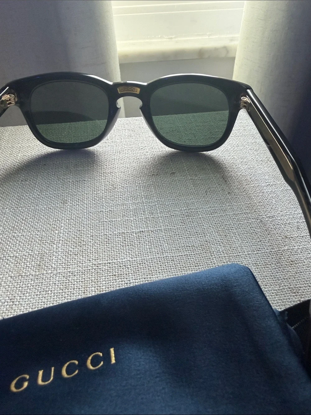 Gucci sunglass pouch and case